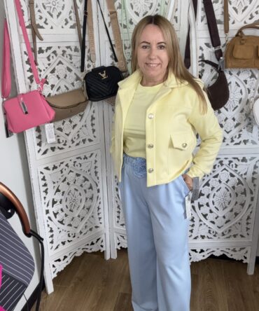 Kurtka kurteczka wiosenna piękne kolory super fason