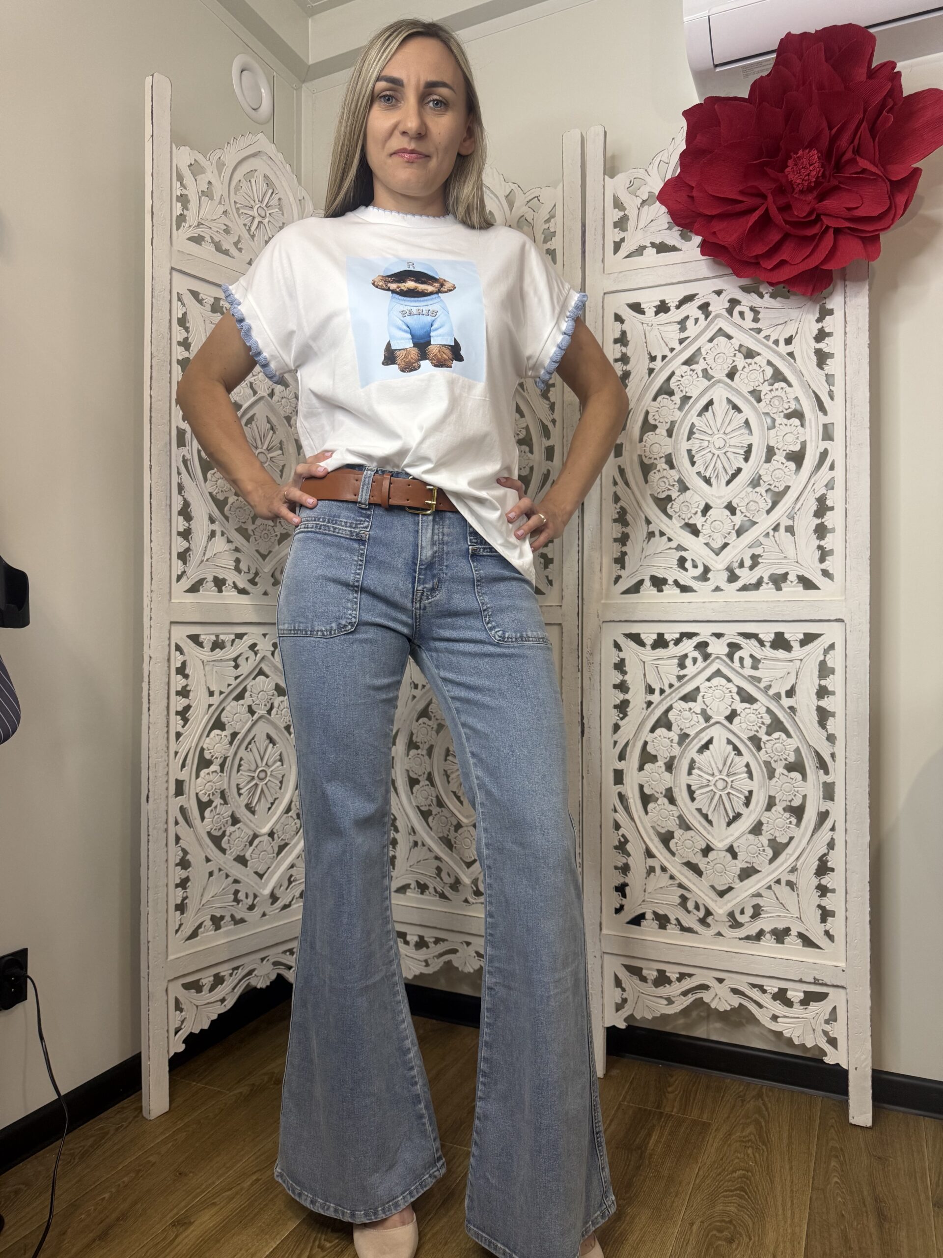 Jeansy damskie wide leg jasny denim wysoki stan - obrazek 4