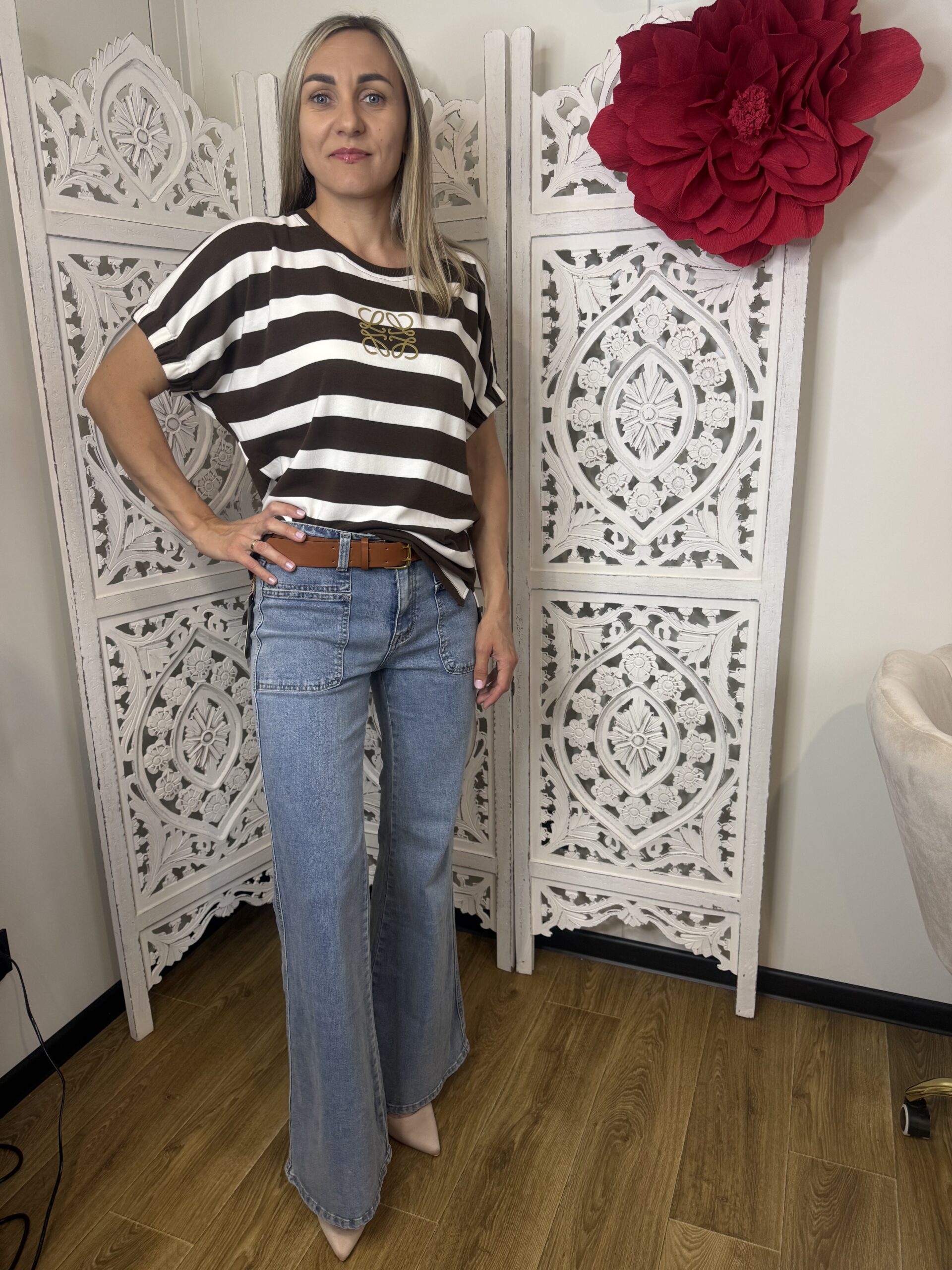 Jeansy damskie wide leg jasny denim wysoki stan - obrazek 6